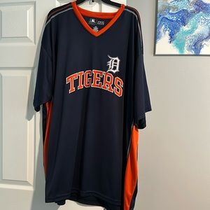 MLB cool mens Detroit tigers striped sleeve vneck shirt 4XL big and tall